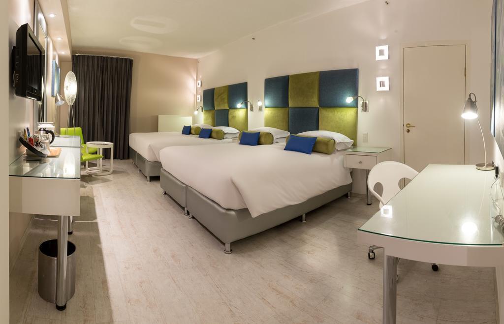 Peermont Metcourt Suites At Emperors Palace Kempton Park Exterior photo