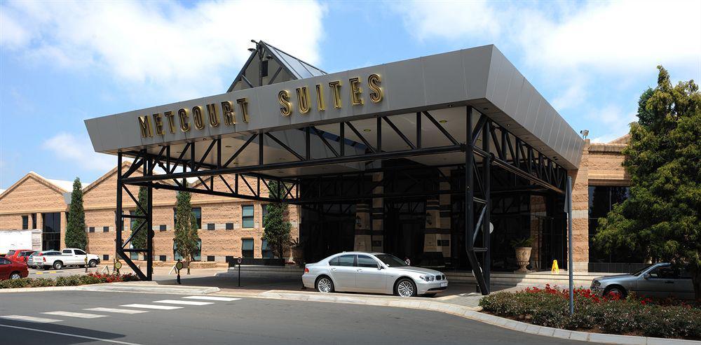 Peermont Metcourt Suites At Emperors Palace Kempton Park Exterior photo