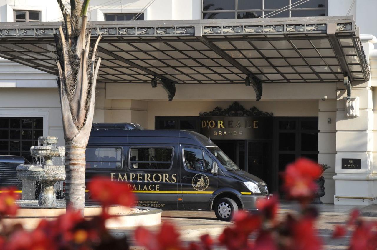 Peermont Metcourt Suites At Emperors Palace Kempton Park Exterior photo